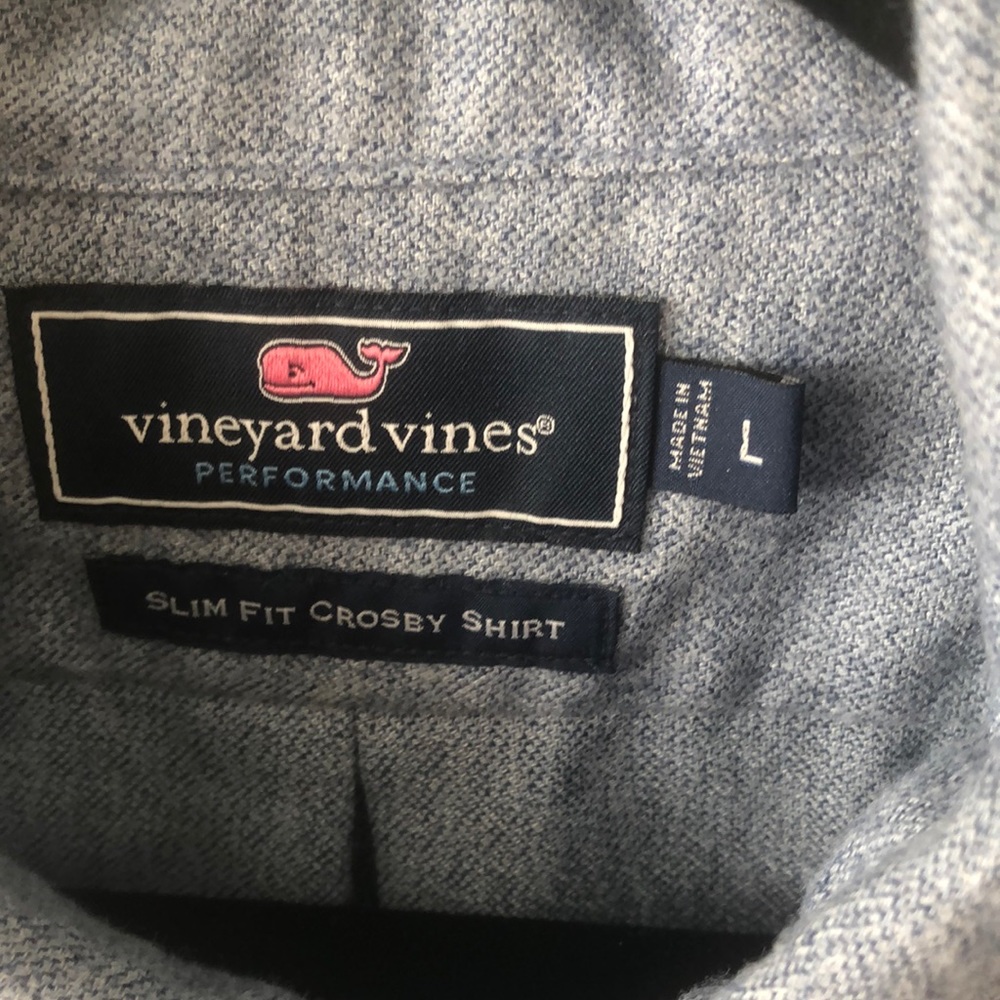 Vineyard Vines Button Down - image 2